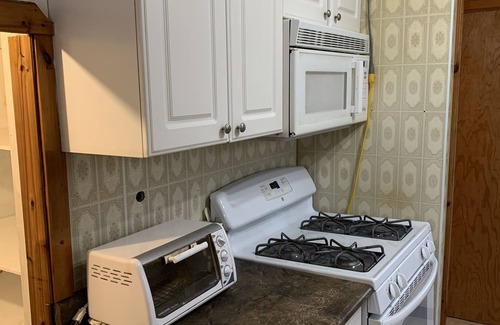 Bridgeview Cottage | Spacious Cheerful home with 2 free parking