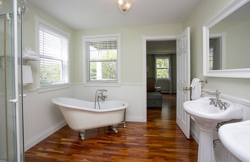 Chester House | Spacious Chester Village House, 4 Bedrooms, 2.5 Baths