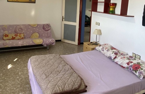 Bni Chiker Apartment | Spacious Coastal Retreat: Beach, Forest Sunset Views, Perfect for Family& Friend