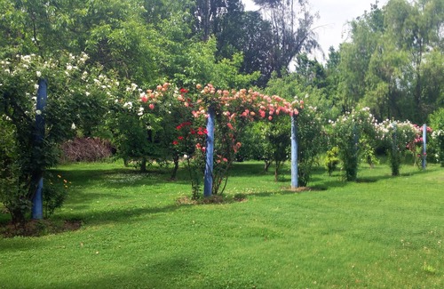 Pirque House | Spacious Colonial Villa near Concha y Toro