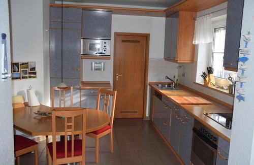 Zingst Apartment | Spacious, comfortable, newly renovated non-smoking apartment!