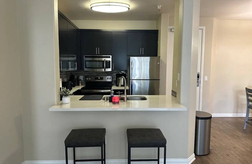 Marina del Rey Apartment | Spacious comfortable 2 bed