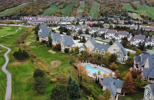 The Blue Mountains Condo | Spacious Condo next to The Blue Mountains w/Patio