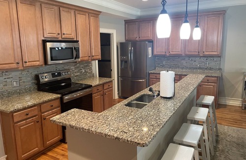Dadeville Condo | Spacious Condo at Lake Martin, AL