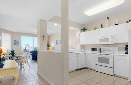 Fort Walton Beach Condo | ✨Spacious Condo~Lazy River ~GULF VIEWS~2BR+Bunks Destin West Gulfside #304