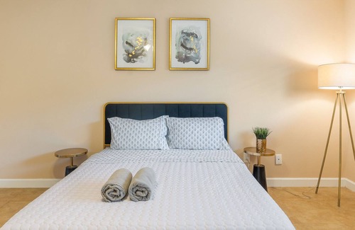 Meadows Place House | Spacious/ Convenient/Relaxing 4-BR Home near Houston, Sugar Land & Stafford