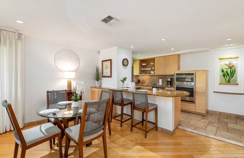 Kaanapali Condo | Spacious Corner Unit with Premium Upgrades & Large Lanai: Maui Eldorado B206