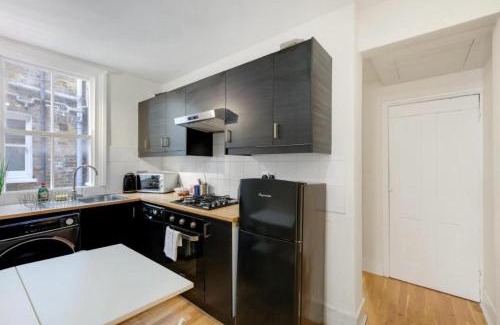 Fulham Broadway Apartment | Spacious Cosy Central London Home - Fulham Prime Location