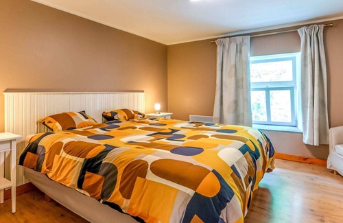 Harze Cottage | Spacious Cottage in Harzé with Garden and Barbecue