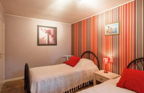 Thirimont Cottage | Spacious Cottage in Thirimont near Forest