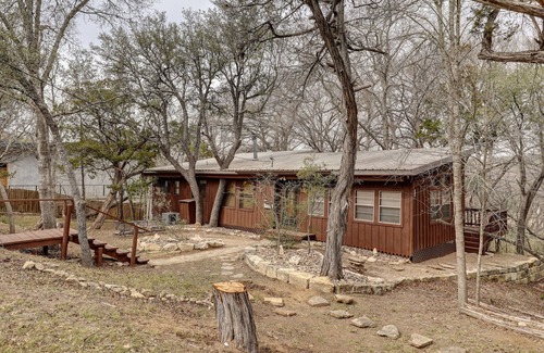Ingram Cabin | Spacious Cottage on a stunning Riverfront