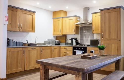 Falmouth Cottage | Spacious cottage, sleeps 6, shared pool/hot tub nr Falmouth/Helford River