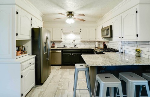 Lawton House | Spacious Country Home Near Ft Sill & Medicine Park