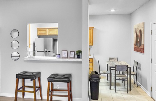 Columbia Condo | Spacious Cozy 3-bedroom Condo in Columbia Near The Heart of Mizzou!