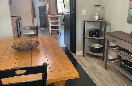 Snowshoe House | Spacious & cozy! Perfect for large family /group!