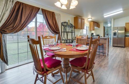 De Tour Village House | Spacious De Tour Village Home Near Lake Huron!