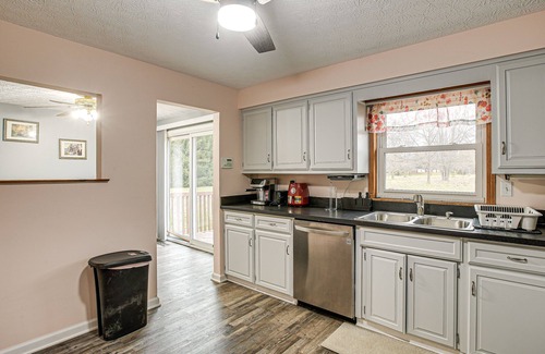 Delaware House | Spacious Delaware Home w/Game Room!