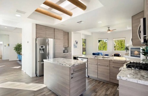Bermuda Dunes House | Spacious Desert Retreat Perfect for Groups/Family