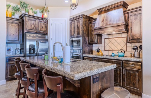 Washington House | Spacious dog-friendly townhome with Ping-Pong, pool, hot tub, & sunset views