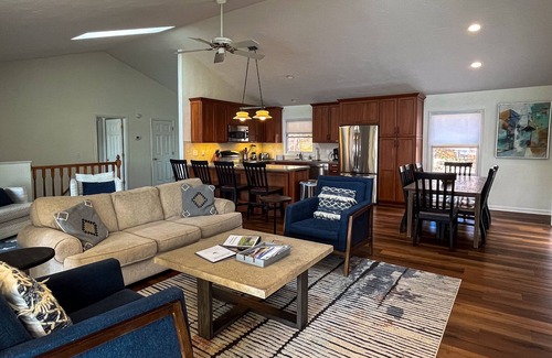 North Shore House | Spacious dog-friendly lakefront house w/dock, hot tub & putting green