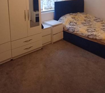 Waddon House | Spacious Double Room