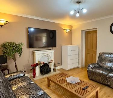 Heath House | Spacious Double Room