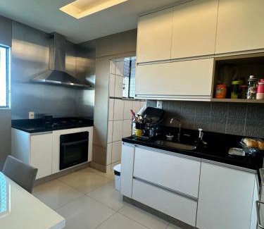 Sao Bras Apartment | Spacious Downtown Gateway 130m2 Apartment