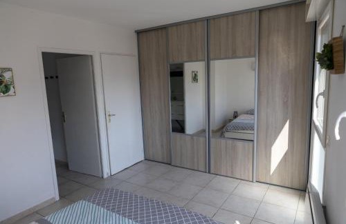 Saint-Martin Apartment | Spacious duplex with south-facing terrace