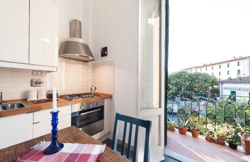 Careggi Rifredi House | Spacious equipped apartment just 2 minutes walk from the tramway
