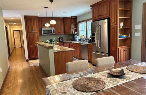 Millville House | Spacious estate in charming Purcellville with WiFi, fitness room, AC