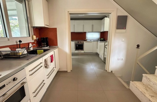 Kriopigi House | Spacious family home 5 minutes from the beach