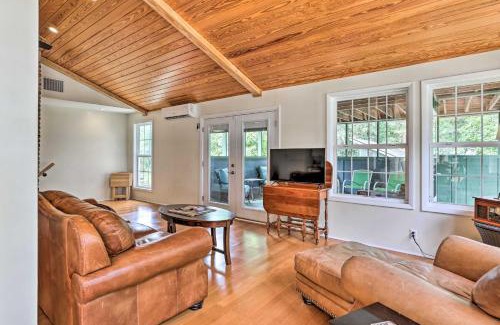 Calhoun County House | Spacious Family Home on Lake Marion with Boat Ramp!