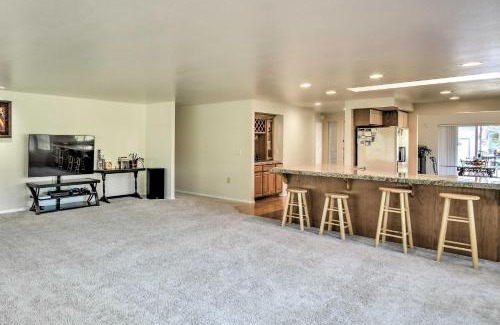Erlands Point-Kitsap Lake House | Spacious Family Home on Golf Course Hike and Bike!