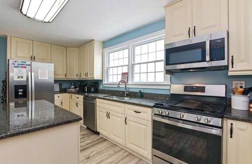 Northeast Virginia Beach House | Spacious Family Retreat: Walk to Beach, Restaurants, ViBe, The Dome & Surf Park!