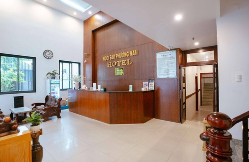 District 12 House | Spacious Family Stay with Free Parking and Wifi