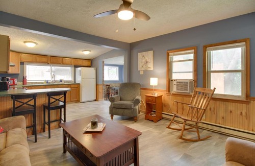 Spottswood House | Spacious Fancy Hill Home Hot Tub and Outdoor Spots!