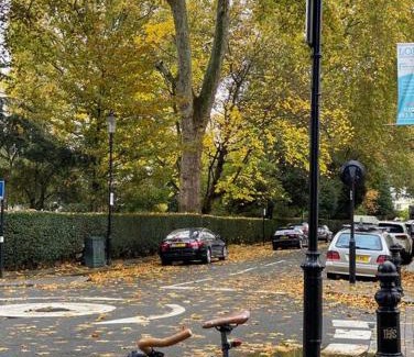 Queen's Gate Apartment | Spacious flat in the most desirable area of London