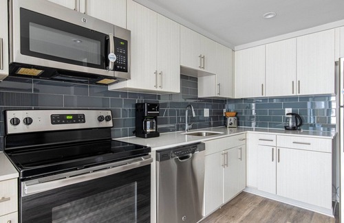 Foggy Bottom Apartment | Spacious Foggy Bottom 1BR w/W/D, Gym, 3 blocks to Metro, by Blueground