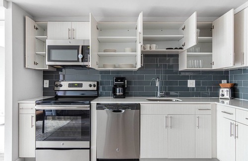 Foggy Bottom Apartment | Spacious Foggy Bottom 1BR w/W/D, Gym, 3 blocks to Metro, by Blueground