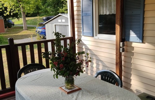 Le Chesne House | Spacious mobile home with terrace and lake view, ideal for families.