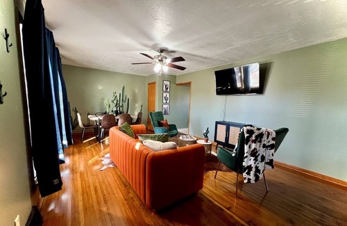 Dodge City House | Spacious, fun & Vibrant House located in cozy neighborhood.