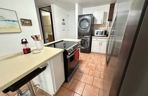 El Combate Condo | Spacious Garden Retreat at Vistamar Combate, WiFi, full A/C, walk to the beach