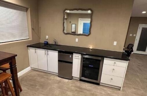 Old Southwest Apartment | Spacious Getaway Casita in Old Southwest Reno!