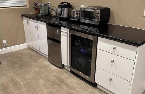 Old Southwest Apartment | Spacious Getaway Casita in Old Southwest Reno!