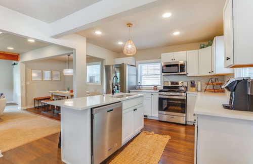 East Troy House | Spacious Getaway w/Boat Dock in East Troy!