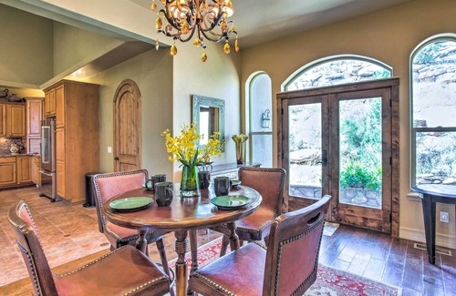 Redlands Cottage | Spacious Grand Junction Home w/Mountain View