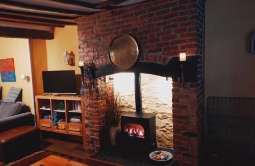 Llanfyllin Apartment | Spacious ground floor apartment. No 1A The Stables