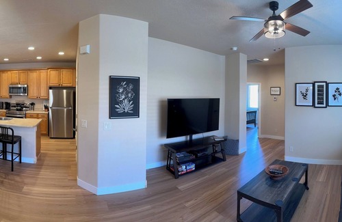 Mesquite Condo | Spacious Ground Floor 2B/2FB Condo + 2 Car Garage