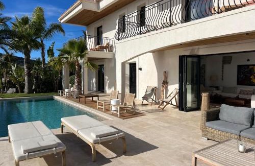 La Turbie Villa | Spacious Guesthouse with amazing Monaco & Sea View