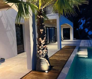 La Turbie Villa | Spacious Guesthouse with amazing Monaco & Sea View
